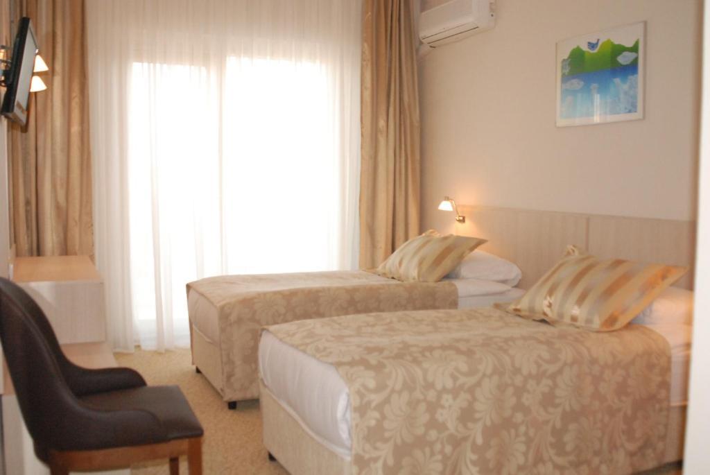 Hotel Suix Lara Antalya Kamer foto