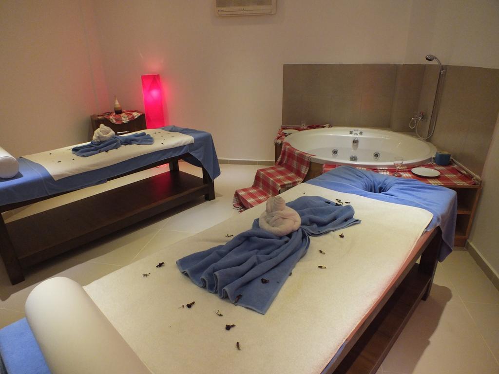 Hotel Suix Lara Antalya Buitenkant foto