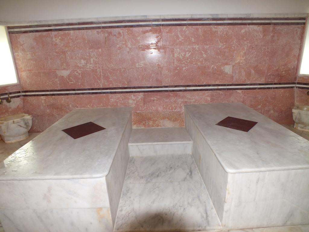 Hotel Suix Lara Antalya Buitenkant foto